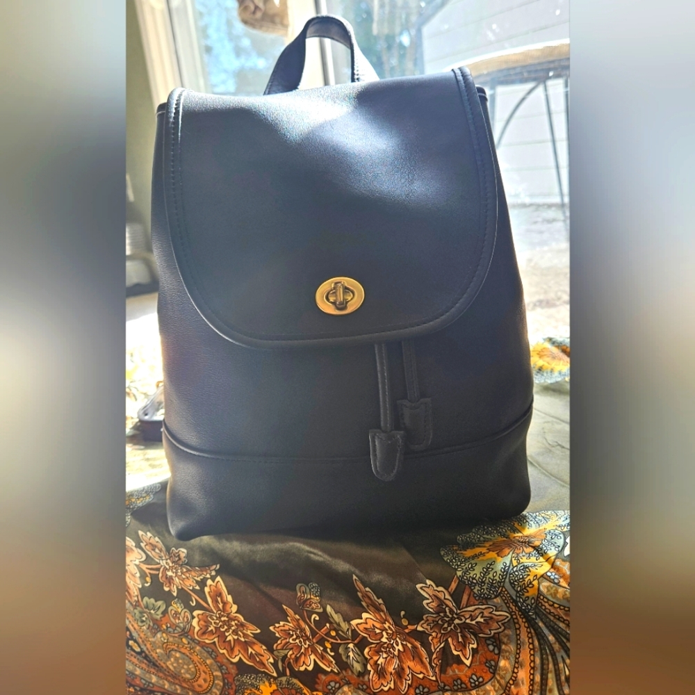 Vintage Coach 9791 Black Leather Backpack / Daypack
